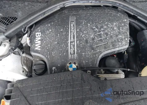 2015 BMW 328 xDrive z USA, uszkodzony, nr VIN WBA3B3G55FNR86497